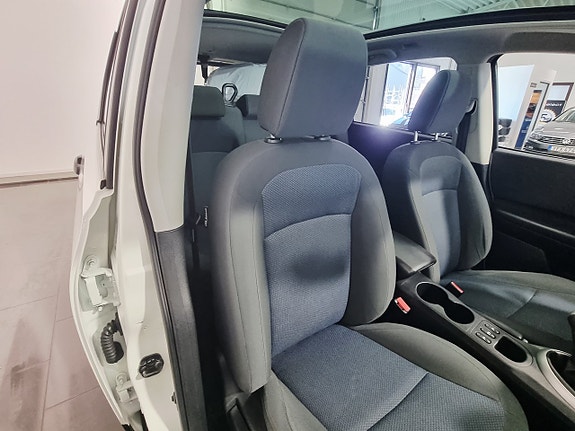 Nissan Qashqai+2 18 of 21