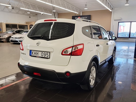Nissan Qashqai+2 16 of 21