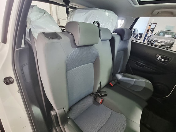 Nissan Qashqai+2 21 of 21