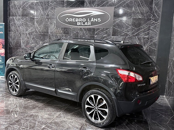 Nissan Qashqai 4 of 5