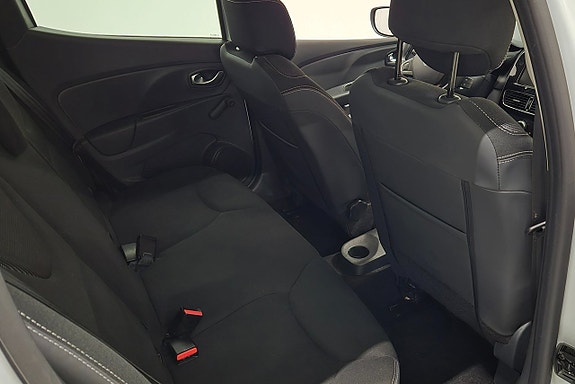 Renault Clio 13 of 15