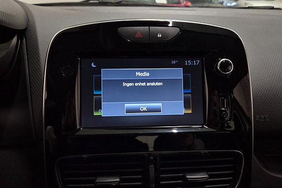 Renault Clio 15 of 15