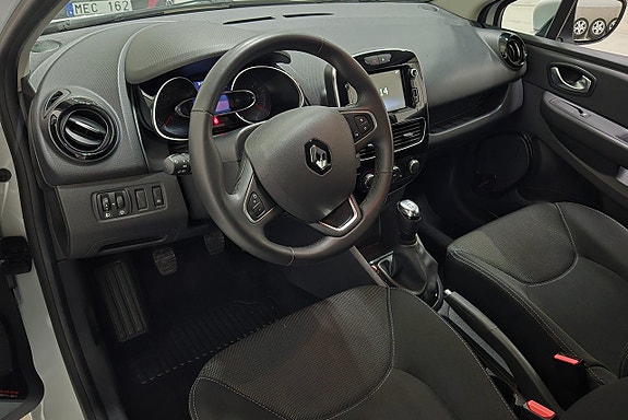 Renault Clio 6 of 15
