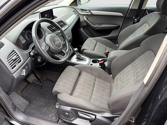 Audi Q3 9 of 13