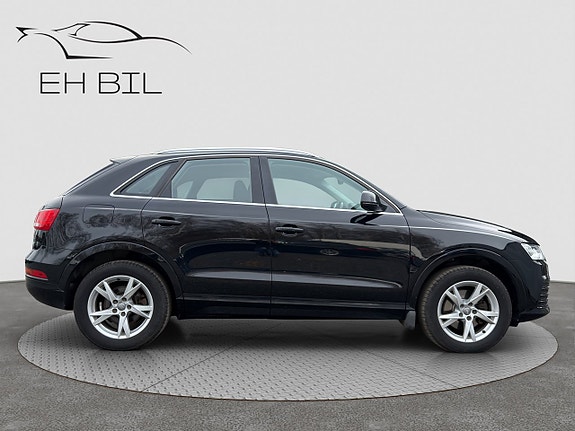 Audi Q3 8 of 13