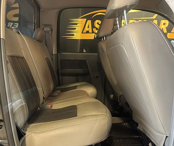 Dodge RAM 1500 16 of 22