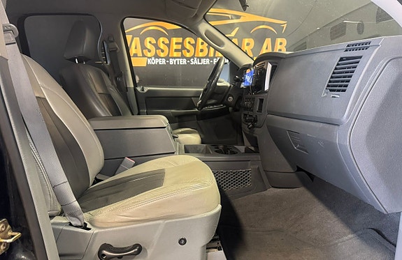 Dodge RAM 1500 19 of 22