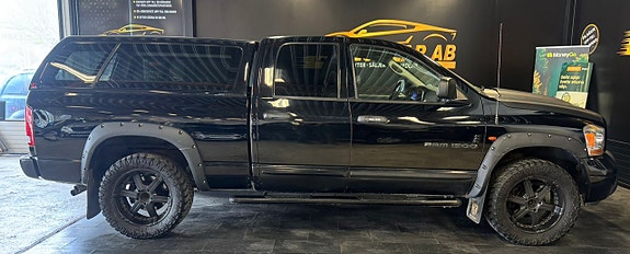 Dodge RAM 1500 10 of 22