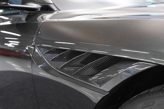 Aston Martin DBS 14 of 30