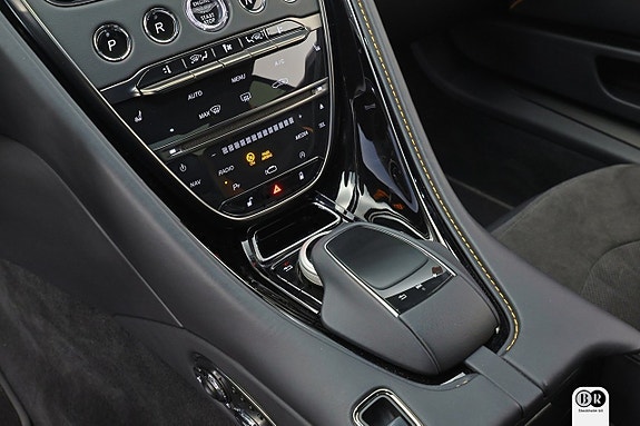 Aston Martin DBS 25 of 30