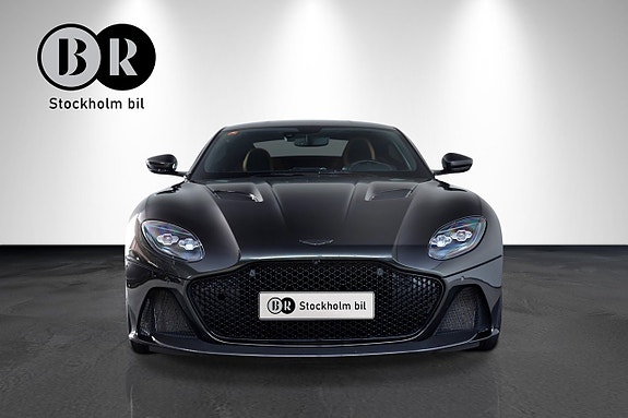 Aston Martin DBS 3 of 5