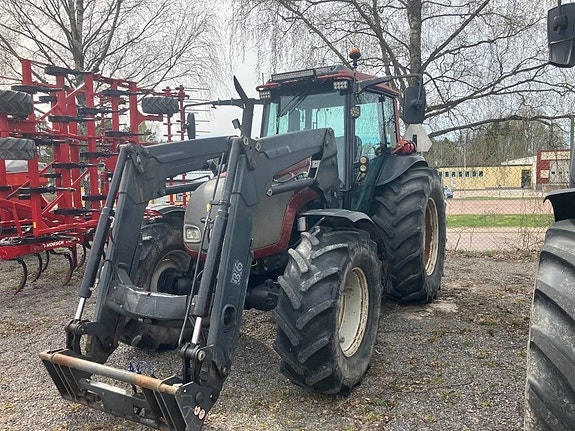 Valtra A 95