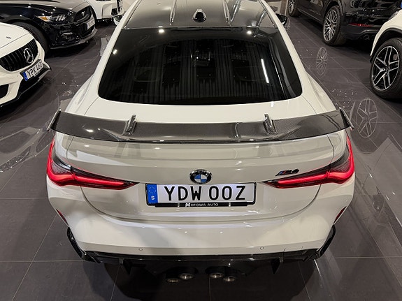 BMW M4 8 of 27