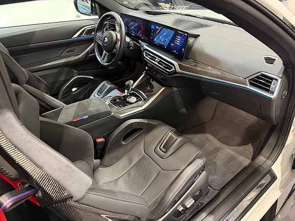 BMW M4 20 of 27