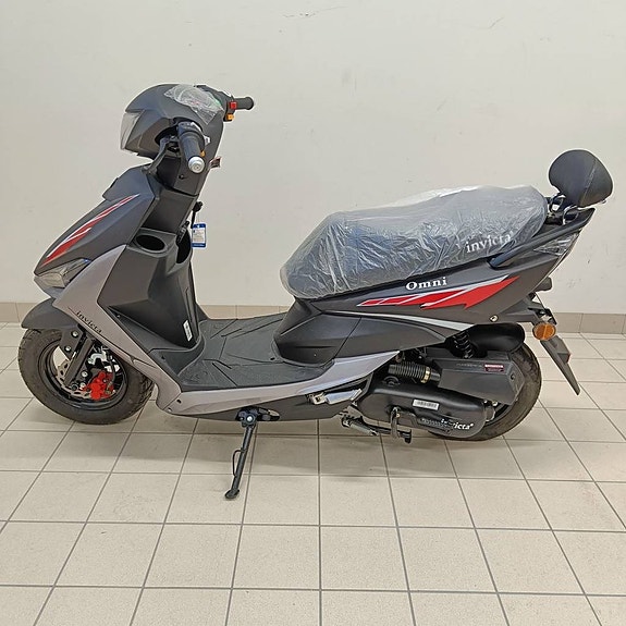 Invicta Omni, *NY* 2024