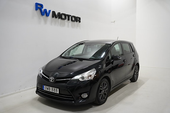 Toyota Verso 2 of 5