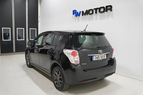 Toyota Verso 4 of 5