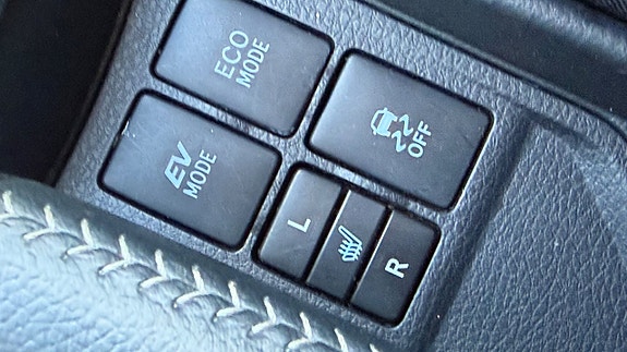 Toyota Yaris 20 of 30