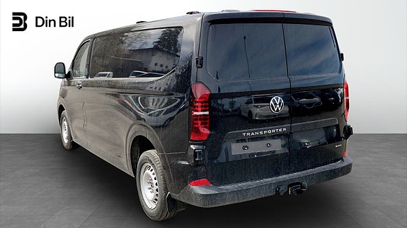 Volkswagen Transporter 3 of 5