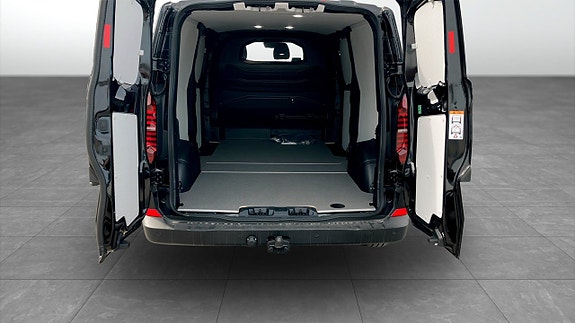 Volkswagen Transporter 12 of 13