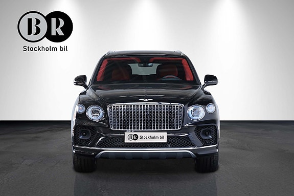 Bentley Bentayga 2 of 5