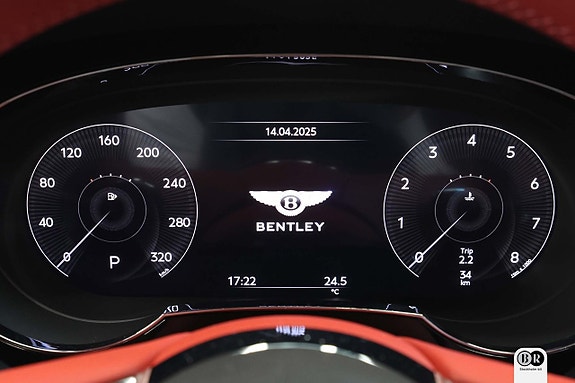Bentley Bentayga 29 of 30