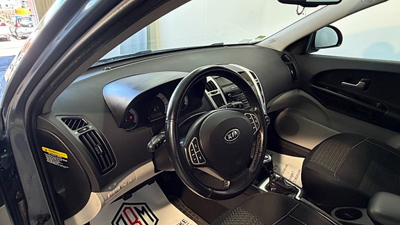 Kia Ceed 5 of 5