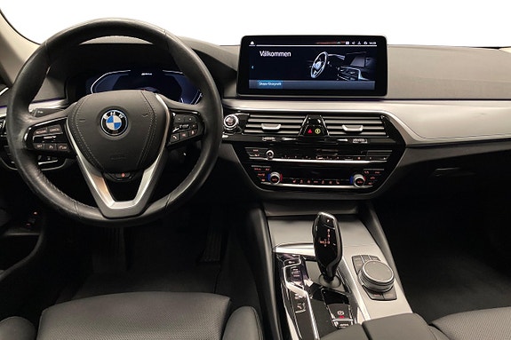 BMW 530e 10 of 12