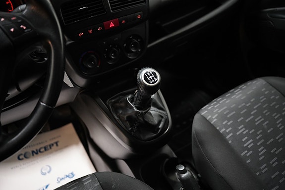 Opel Combo 12 of 16