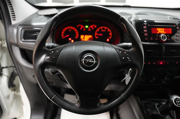 Opel Combo 11 of 16