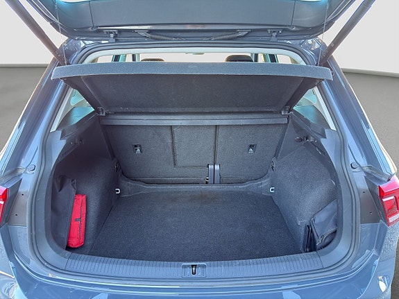 Volkswagen Tiguan 17 of 22