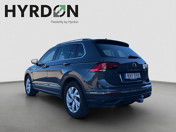 Volkswagen Tiguan 4 of 5