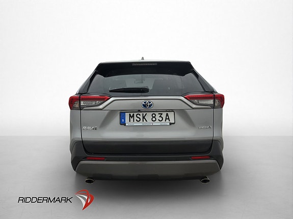 Toyota RAV4 6 of 30