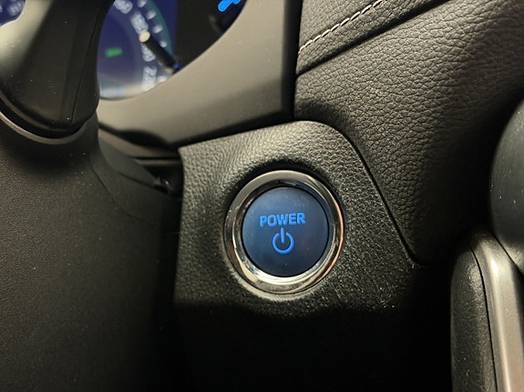 Toyota RAV4 27 of 30