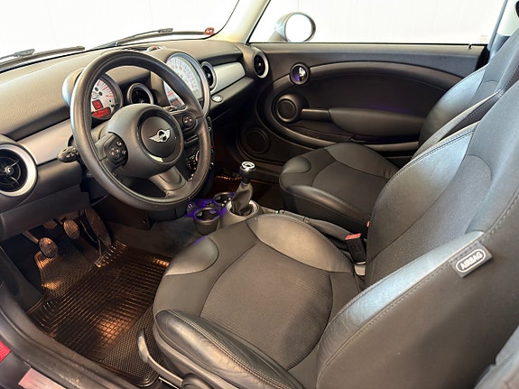 MINI Clubman One 8 of 19