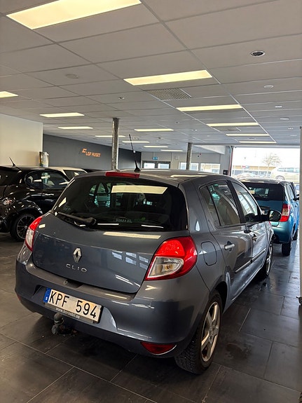 Renault Clio 3 of 5