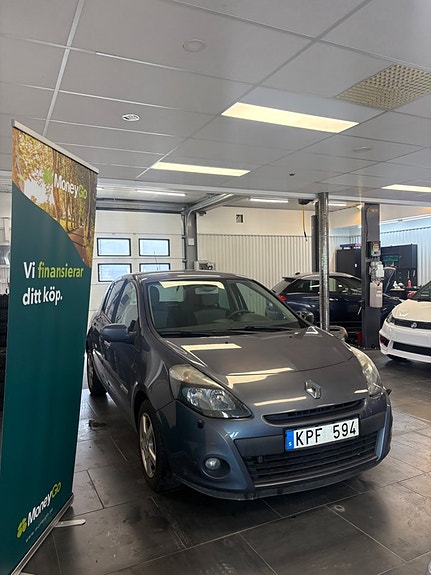 Renault Clio 4 of 5