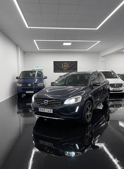 Volvo XC60 11 of 11