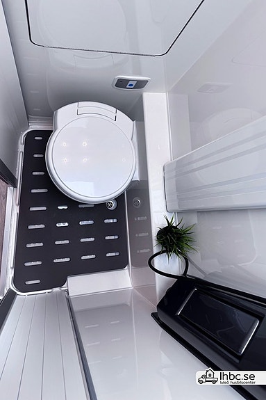 Kabe Novum 750 TRAQ Lev i Augusti 16 of 17