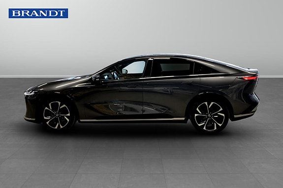Mazda 6e 3 of 10