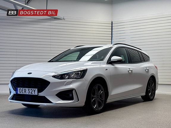 Ford Focus 3 of 5