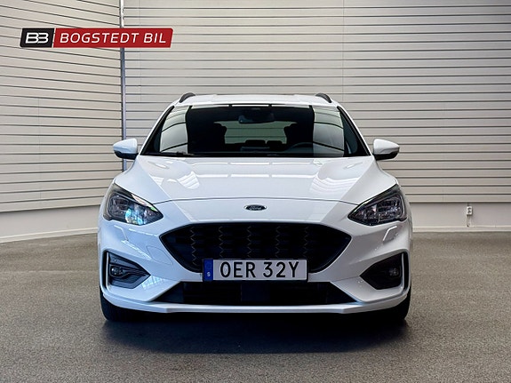 Ford Focus 2 of 5