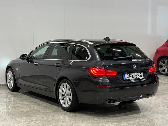 BMW 530d 3 of 5
