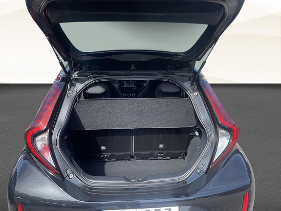 Toyota Aygo X 13 of 19