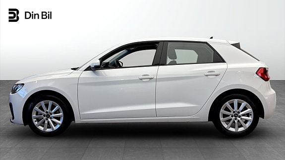 Audi A1 2 of 5