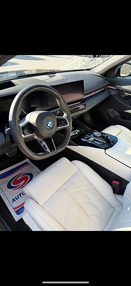 BMW i5 2 of 5