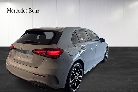 Mercedes-Benz A250 e 5 of 5