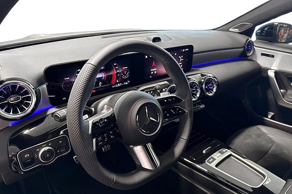 Mercedes-Benz A250 e 9 of 10