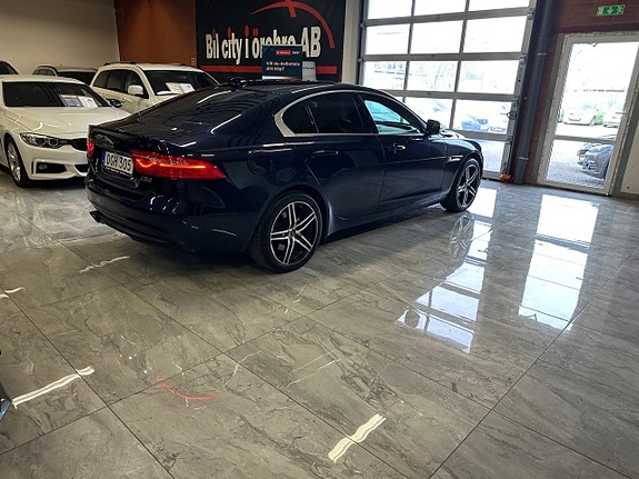 Jaguar XE 5 of 21