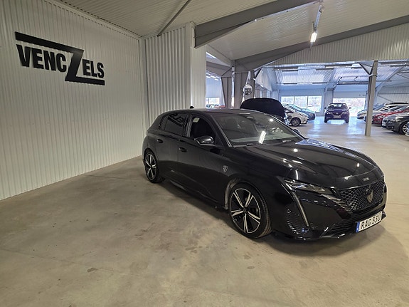 Peugeot 308 2 of 5